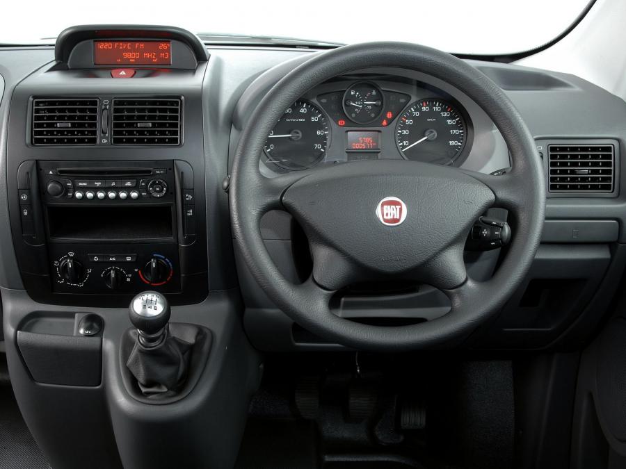  Fiat Scudo Panorama 2008 года  (ZA) (фото 6 из 13)